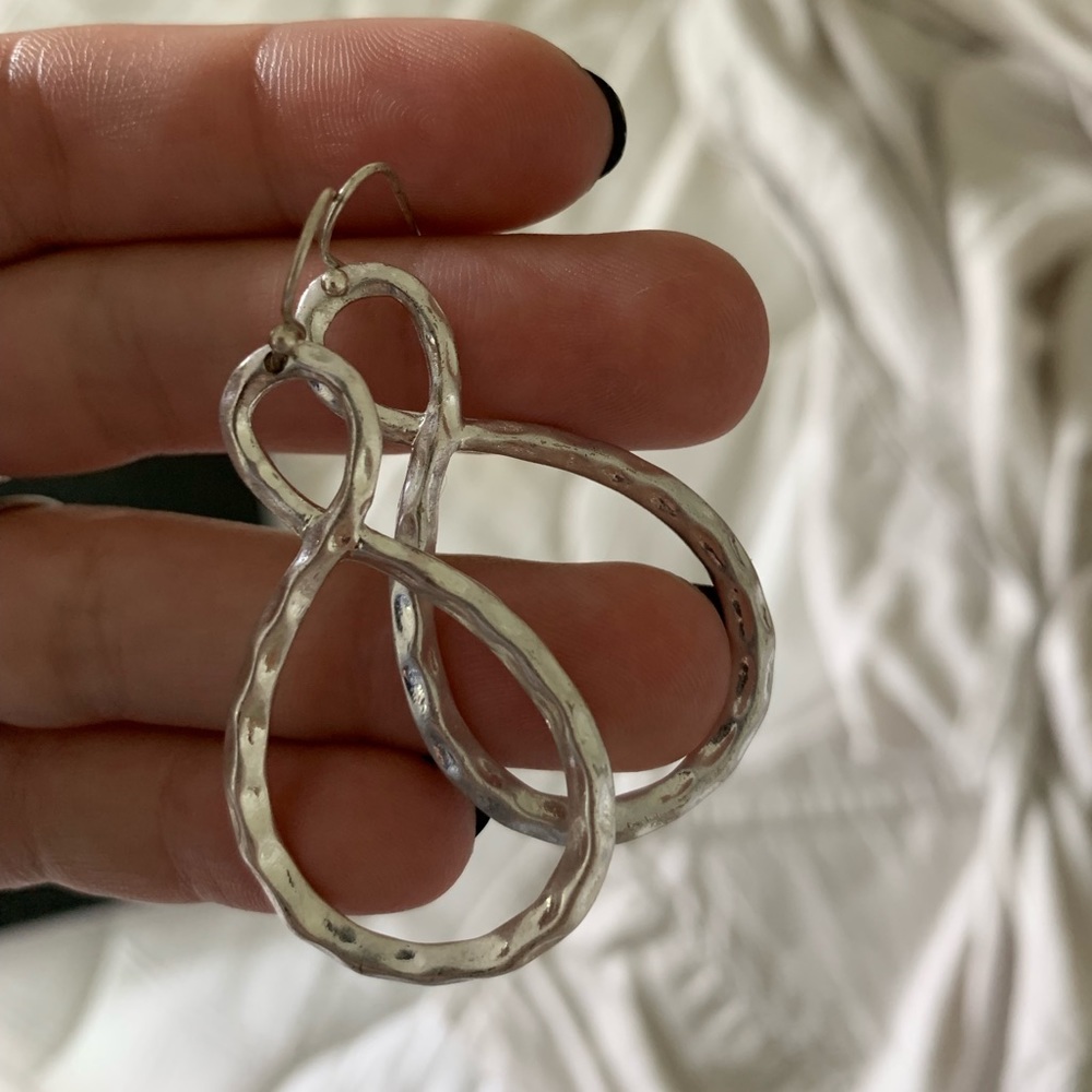 Silver loop earrings - Picture 1 of 3